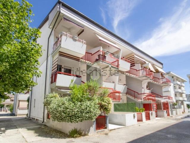 Appartamento in vendita a Villa Fiore, Alba Adriatica