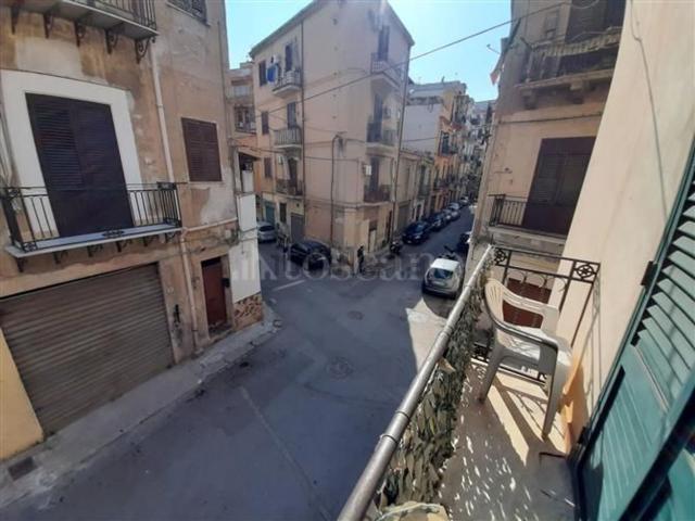 Appartamento in vendita a V Circoscrizione, Palermo