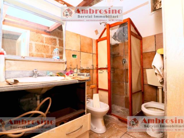 Appartamento in vendita a Arzano, Campania