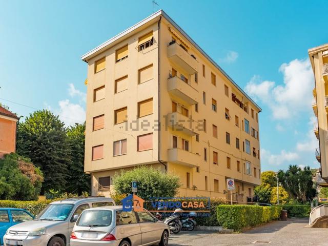 Appartamento in vendita a Luceto, Albisola Superiore