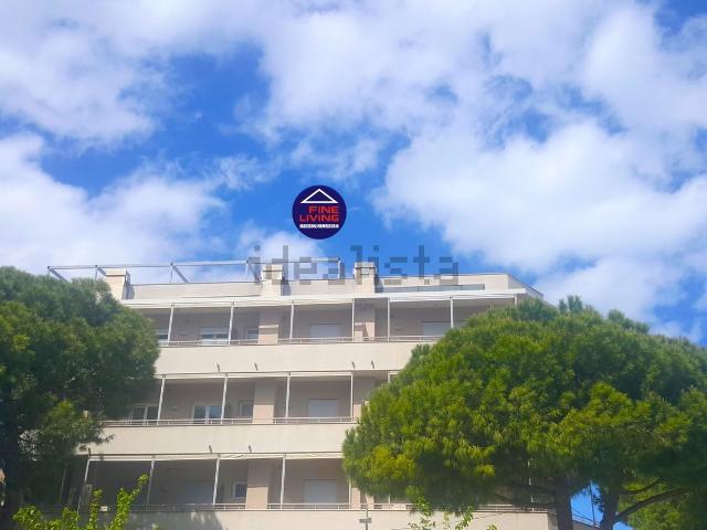 Appartamento in vendita a Gabicce Mare, Pesaro E Urbino