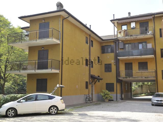 Appartamento in vendita a Cà Quadre, Sant'omobono Imagna