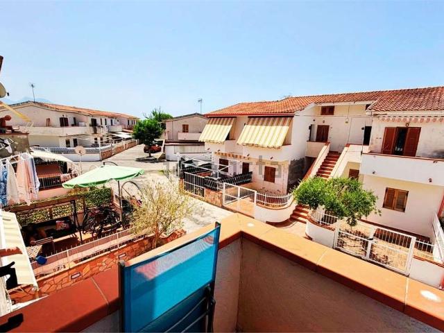 Appartamento in vendita a La Petrosa, Calabria