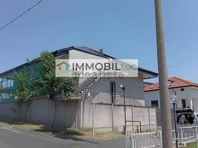 Appartamento in vendita a Villaggio Matteotti, Saronno