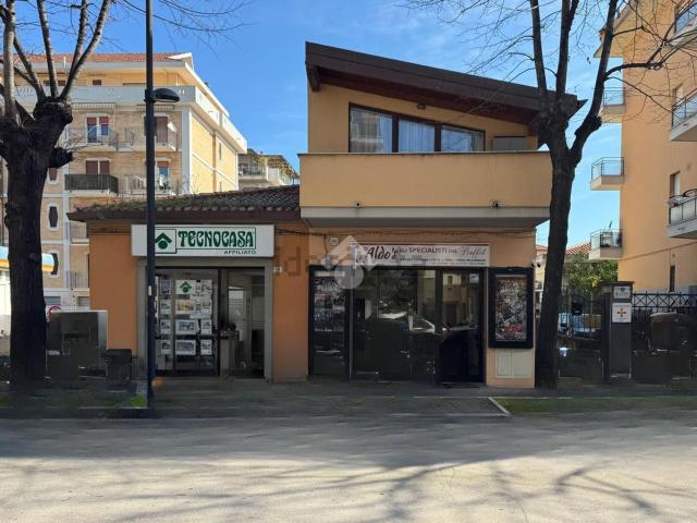 Appartamento in vendita a Pescara Colli, Pescara