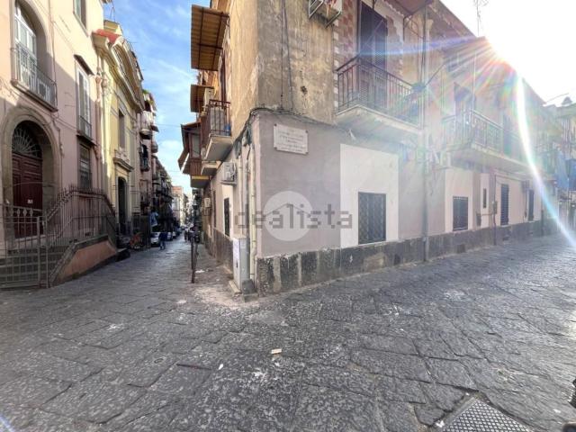 Appartamento in vendita a Municipalità 4, Borgo Sant'antonio Abate
