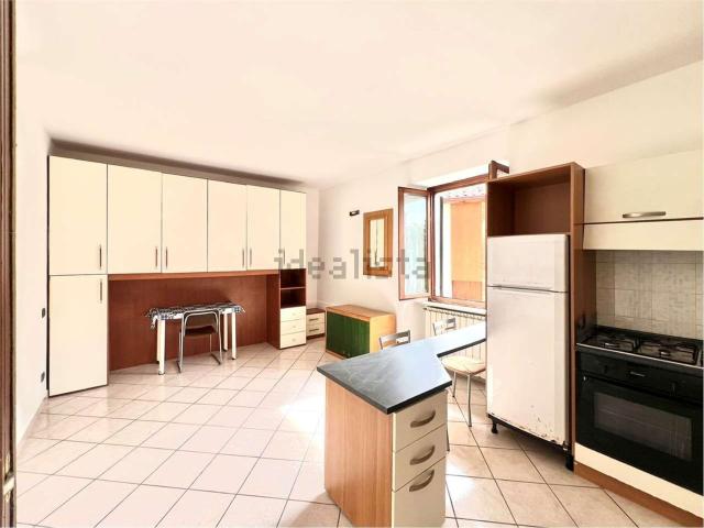 Appartamento in vendita a Casciago, Lombardia