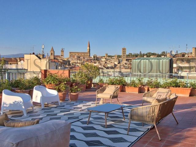 Attico in vendita a Palazzo Del Pero, Toscana