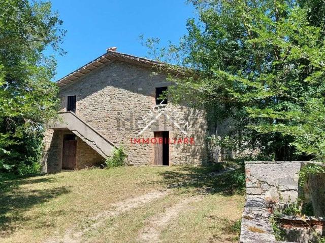 Appartamento in vendita a Gubbio, Umbria