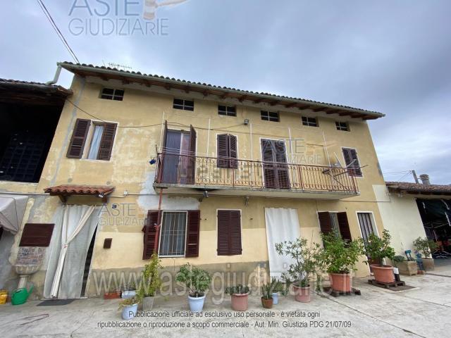 Appartamento in vendita a Frassineto Po, Alessandria