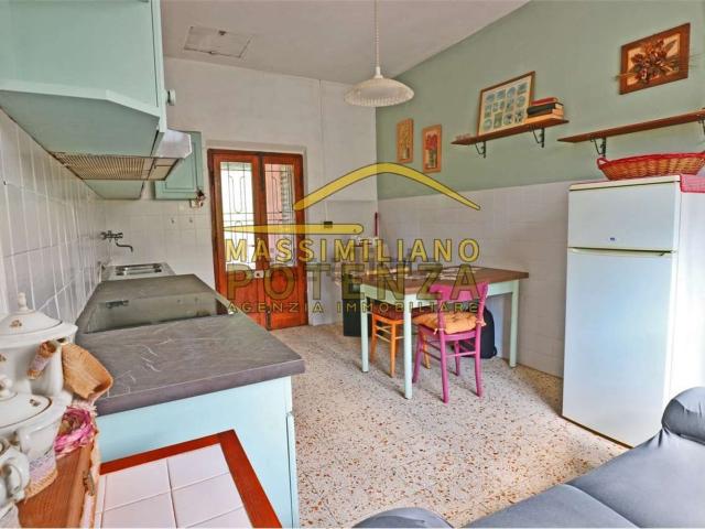 Appartamento in vendita a Uzzano E Castello, Toscana