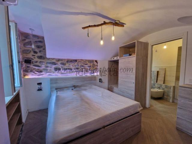 Appartamento in vendita a Dolceacqua, Liguria