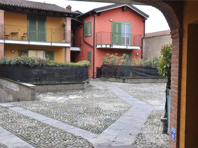 Appartamento in vendita a Motta Visconti, Lombardia