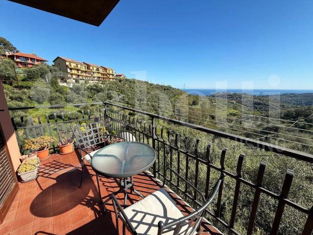 Appartamento in vendita a Civezza, Liguria