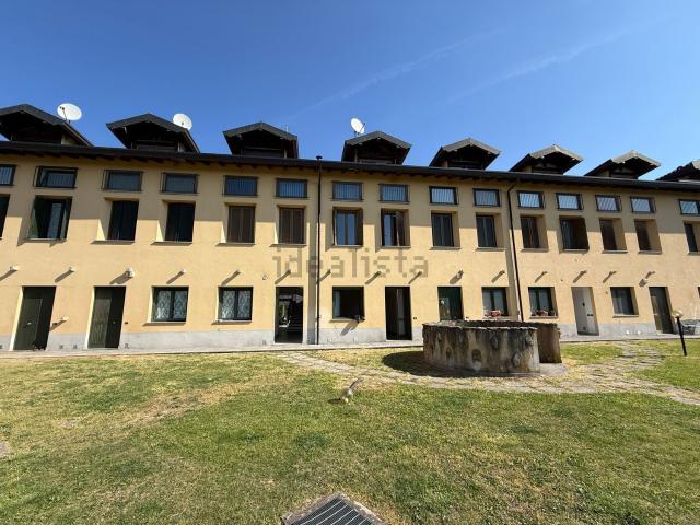 Appartamento in vendita a Luvinate, Varese