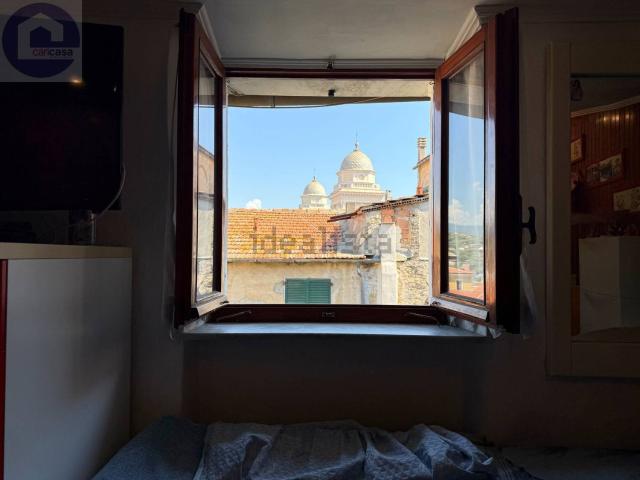 Appartamento in vendita a Borgo Parasio, Imperia