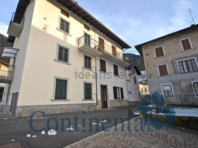 Appartamento in vendita a Comunità Montana della Valle Brembana, Piazzolo