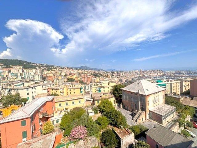Appartamento in vendita a Centro Ovest, Serra Riccò