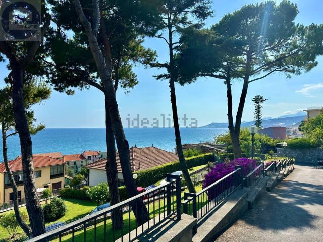 Appartamento in vendita a Santo Stefano Al Mare, Liguria
