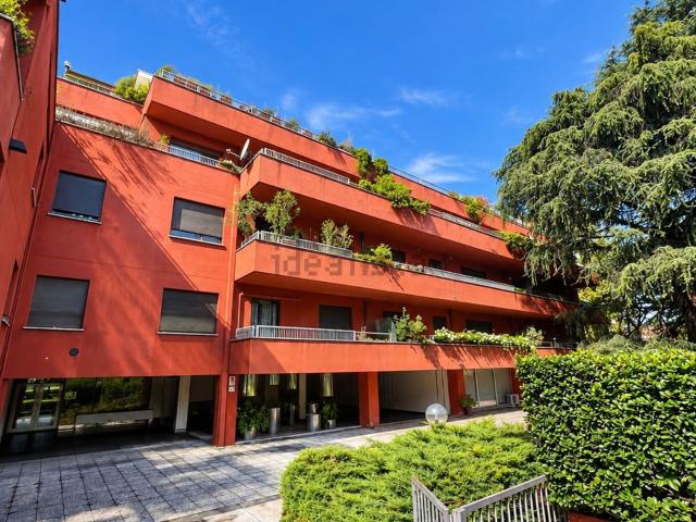 Appartamento in vendita a Biumo Superiore, Varese