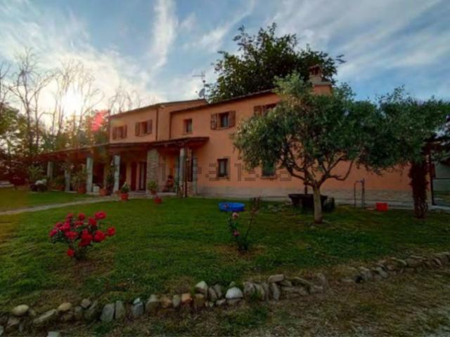 Appartamento in vendita a Marche, Pesaro E Urbino