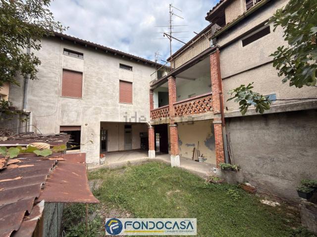 Appartamento in vendita a Cazzago San Martino, Brescia