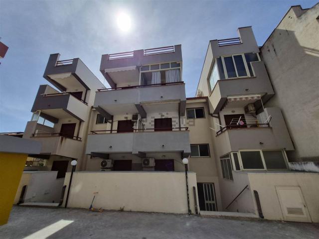 Appartamento in vendita a Roccalumera, Sicilia