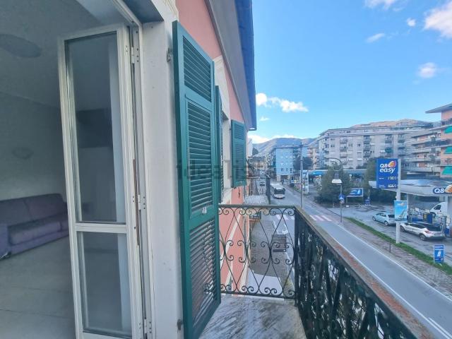 Appartamento in vendita a Cappelletta, Rapallo