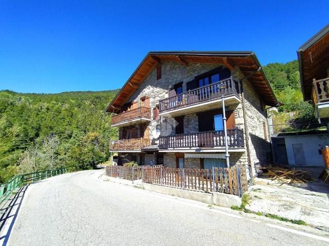 Appartamento in vendita a Sarre, Aosta