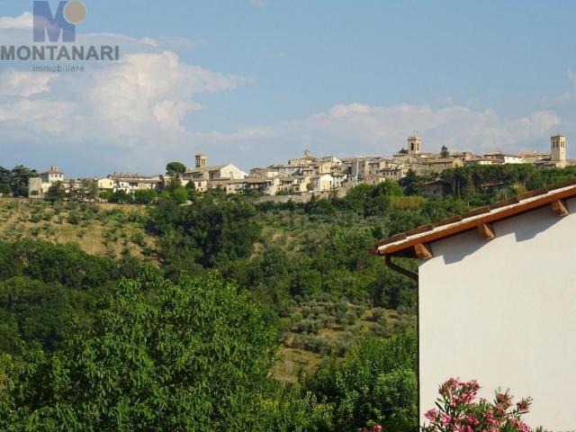 Appartamento in vendita a Montefalco, Umbria