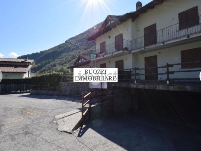 Appartamento in vendita a Pontey, Aosta