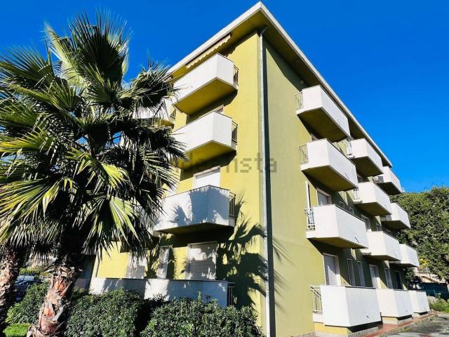 Appartamento in vendita a San Bartolomeo Al Mare, Liguria