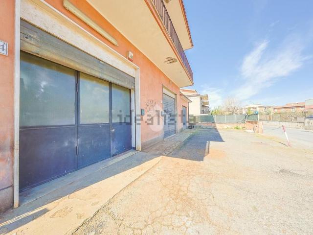 Appartamento in vendita a Finocchio, Roma Capitale