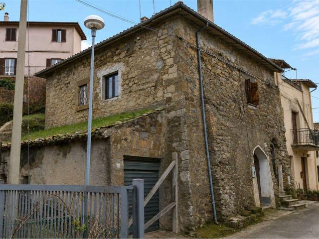 Appartamento in vendita a Cappuccini, Viterbo