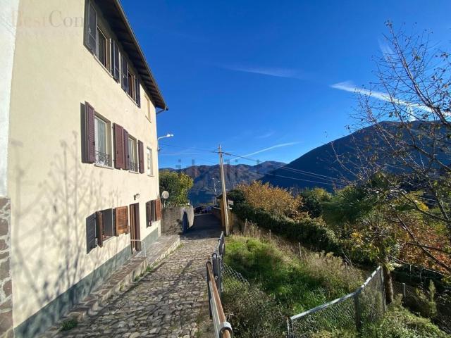 Appartamento in vendita a Valsolda, Lombardia