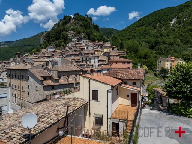 Appartamento in vendita a Petrella Salto, Lazio
