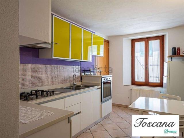 Appartamento in vendita a Monterotondo Marittimo, Toscana