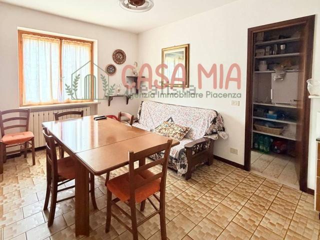 Appartamento in vendita a Perotti, Ferriere