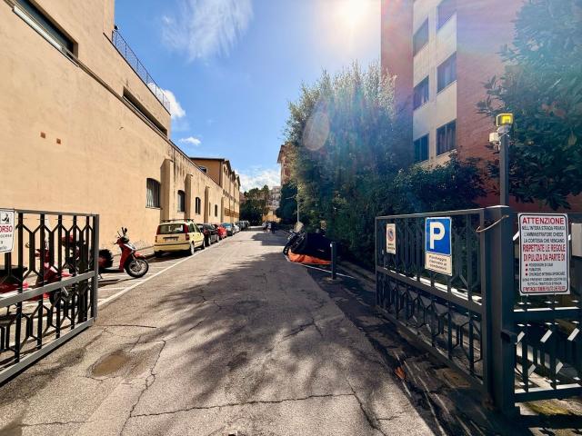 Appartamento in vendita a Quartiere 2, Firenze