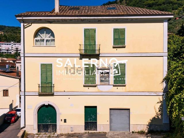 Appartamento in vendita a Pellezzano, Campania