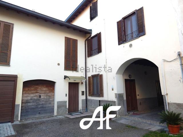 Appartamento in vendita a Cassago Brianza, Lombardia