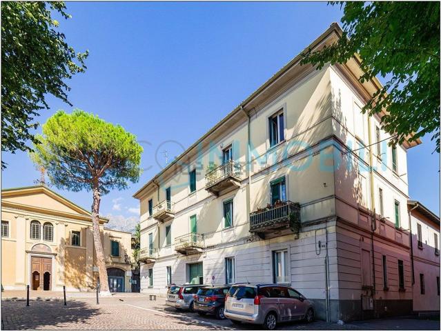 Appartamento in vendita a Pescarenico, Lecco