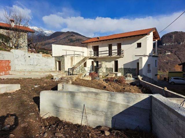 Appartamento in vendita a Gravedona ed Uniti, Brenzio
