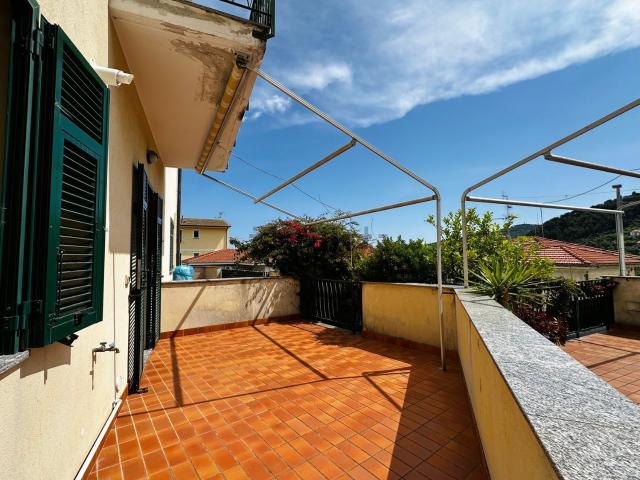 Appartamento in vendita a Diano Castello, Liguria