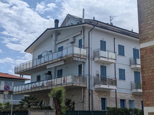 Appartamento in vendita a Ravenna, Reggio Emilia