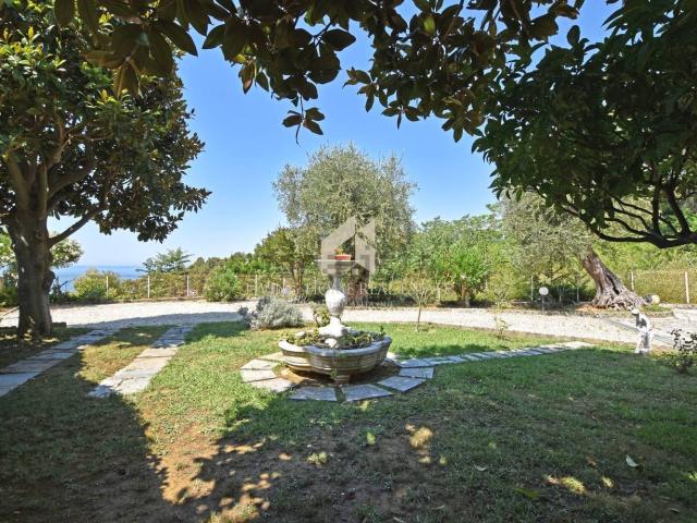 Appartamento in vendita a Arziglia, Bordighera