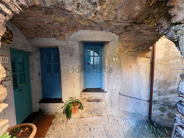 Appartamento in vendita a Castelbianco