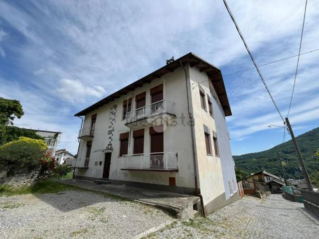 Appartamento in vendita a Valchiusa, Piemonte