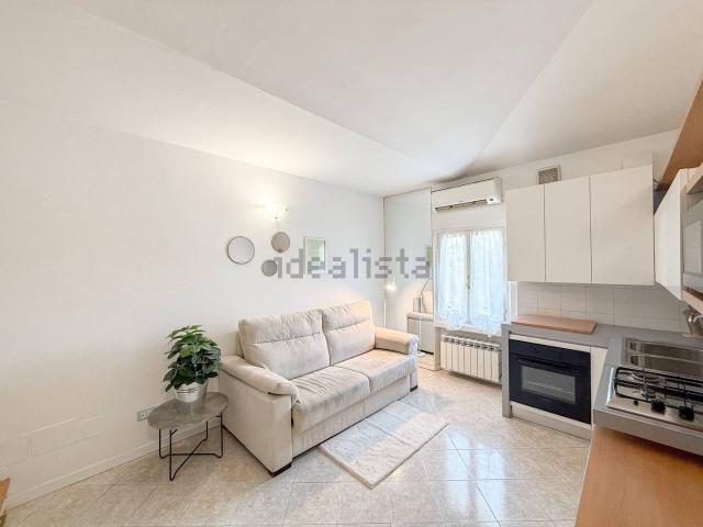 Appartamento in vendita a Rivoltella del Garda, Desenzano Del Garda