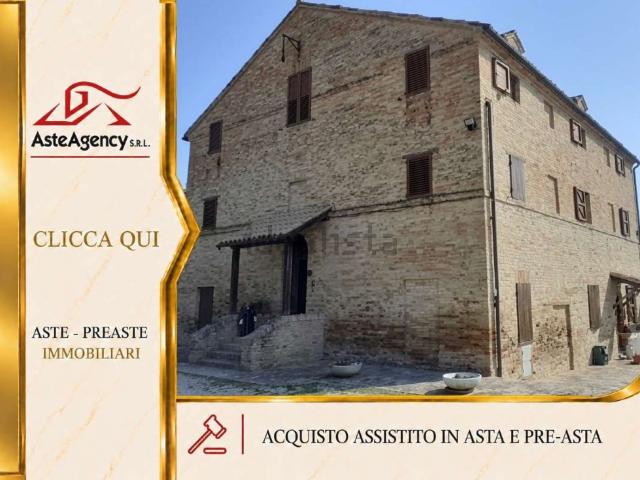 Appartamento in vendita a Centro storico, Macerata
